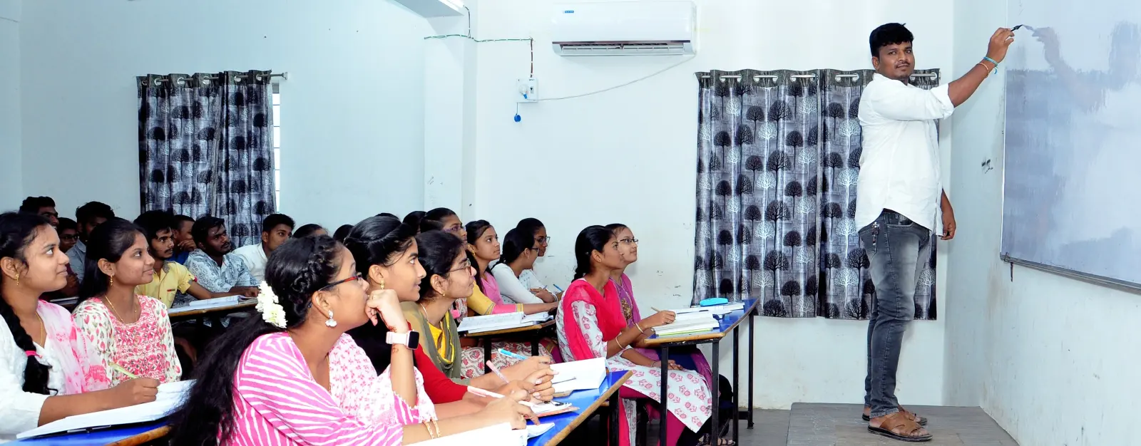 Nishitha Degree College campus